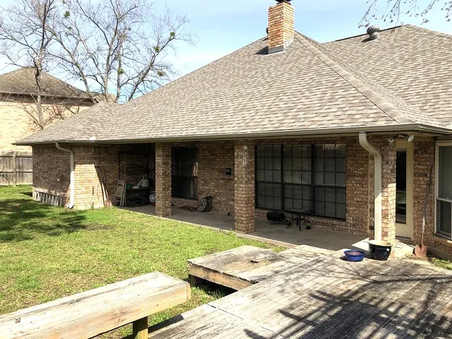 $2,395 | 1006 Oakhaven Circle, College Station, TX 77840