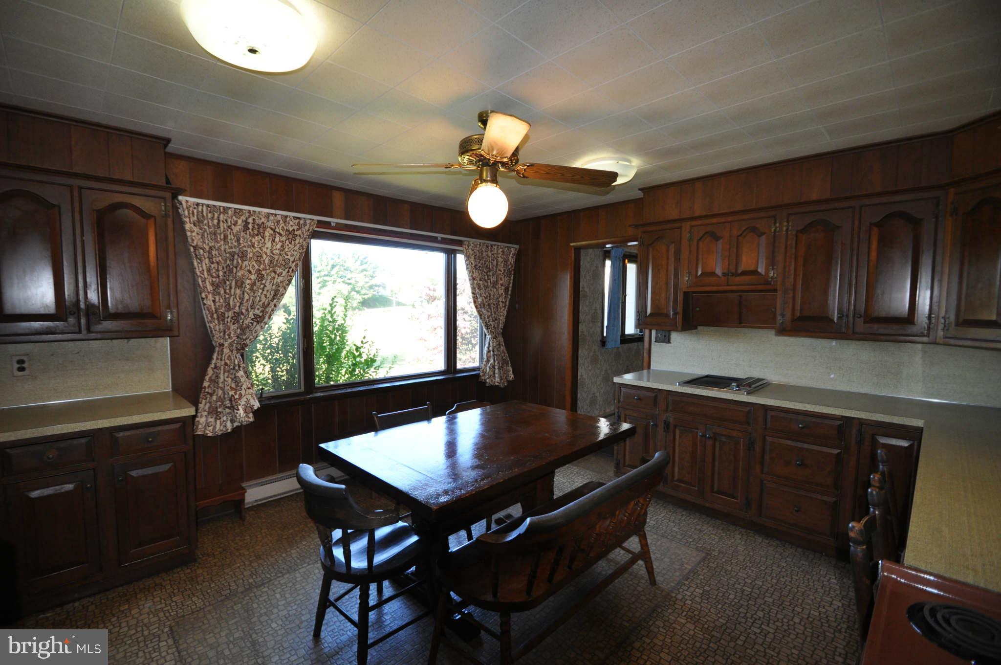 1454 Pleasant Valley Road Westminster, MD 21158 - Photo 14 of 27 GREAT PLACE TO GATHER