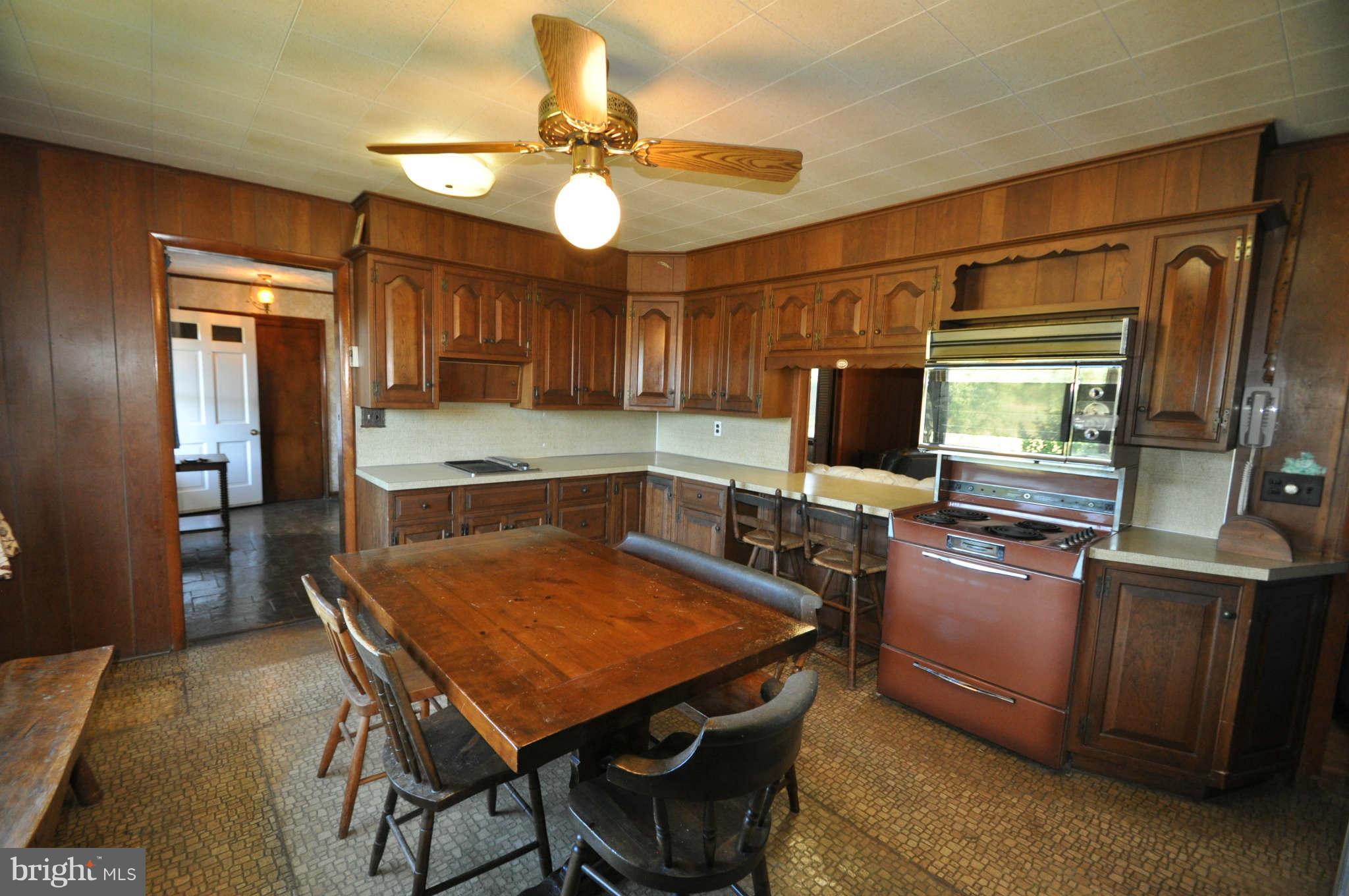 1454 Pleasant Valley Road Westminster, MD 21158 - Photo 15 of 27 LOTS OF LIGHT PLENTY OF ROOM