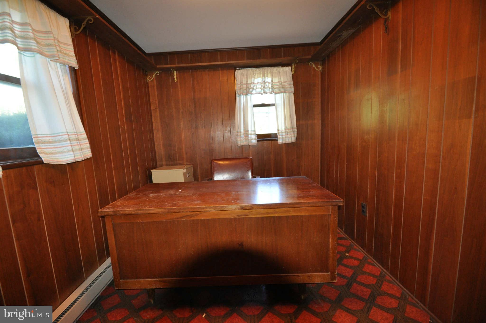 1454 Pleasant Valley Road Westminster, MD 21158 - Photo 25 of 27 OFFICE