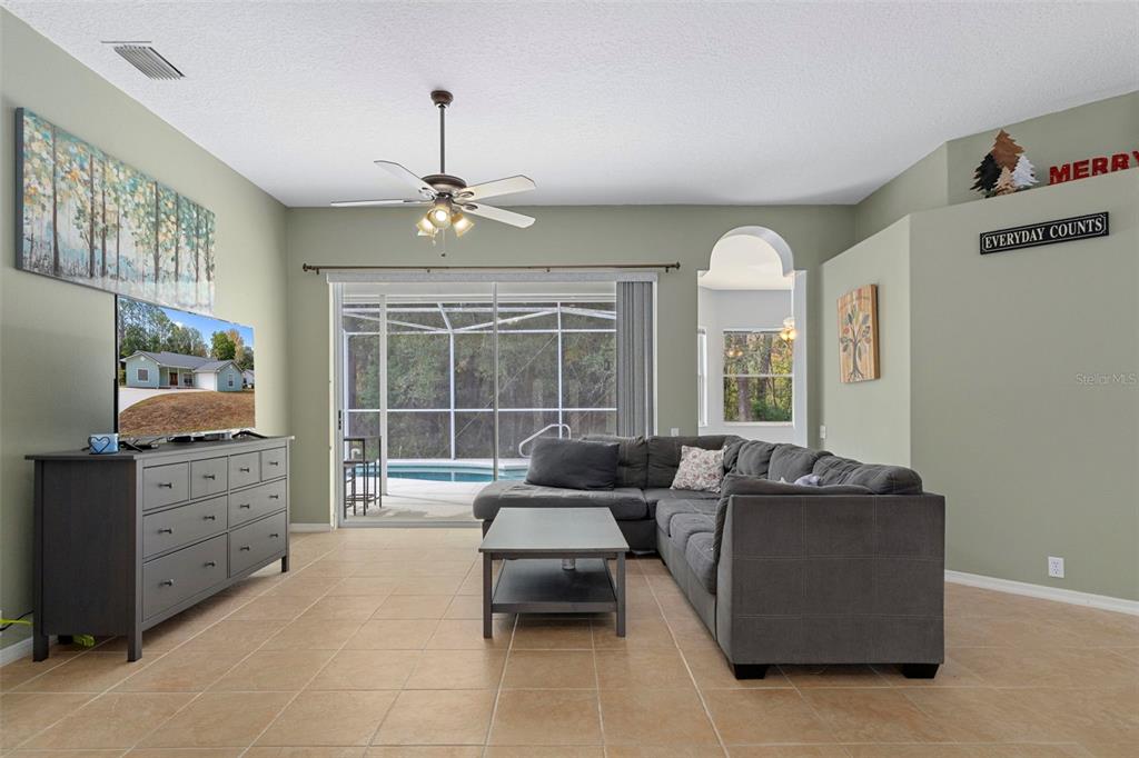 9 Foxgreen Court Homosassa, FL 34446 - Photo 7 of 44