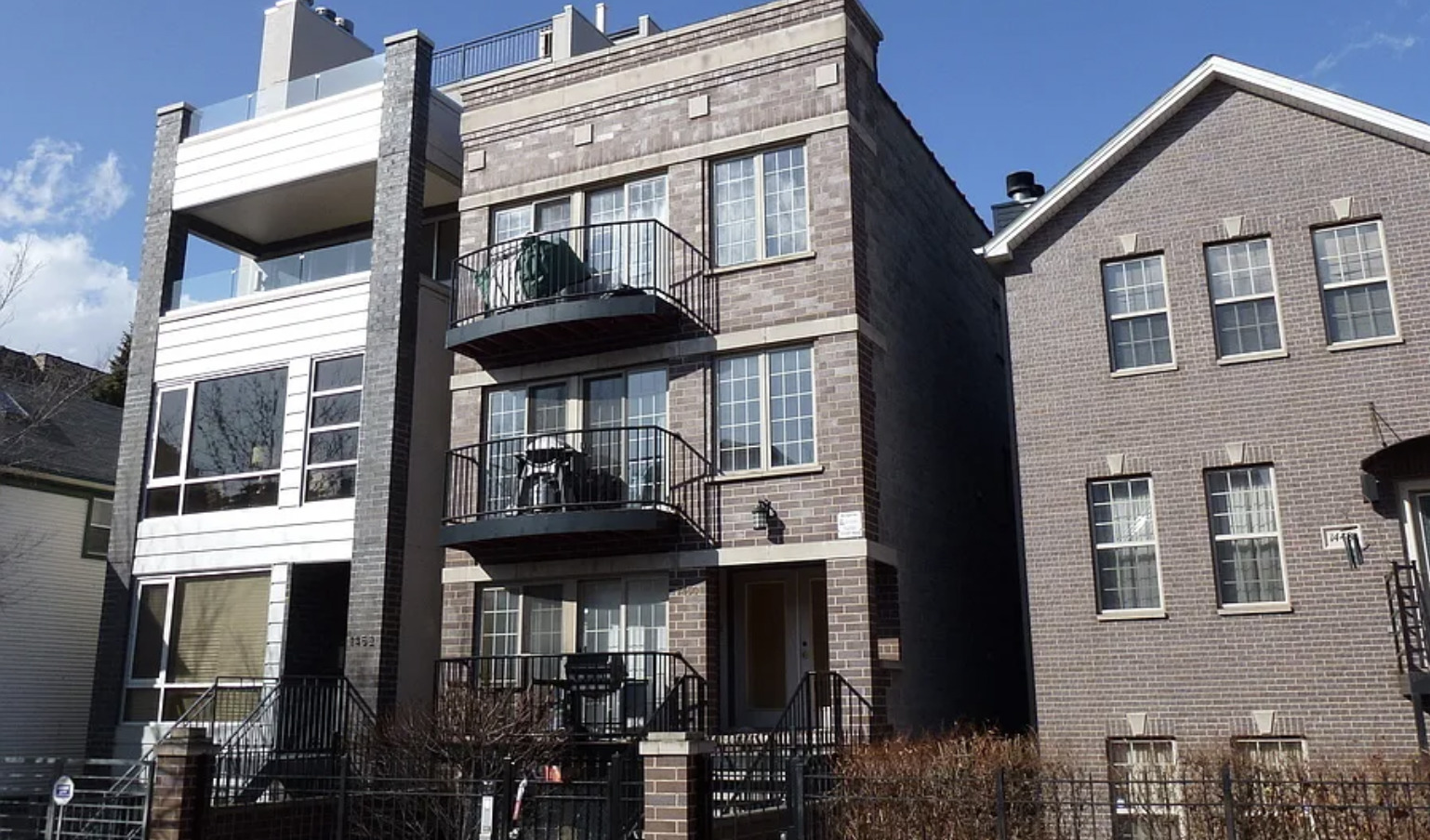 1450 West Walton Street, Unit 2 Chicago, IL 60642 - Photo 1 of 1 a view of a building with a entrance