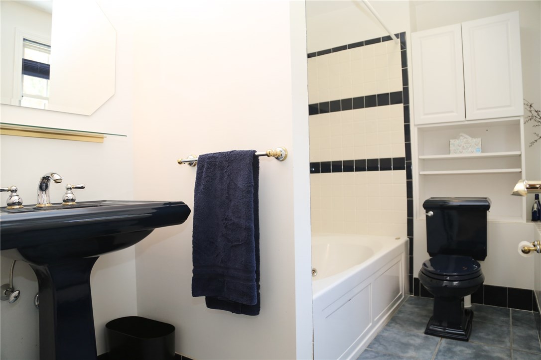 50 Abbott Run Valley Road, Unit 1929 Cumberland, RI 02864 - Photo 17 of 18 Gallery Image 17