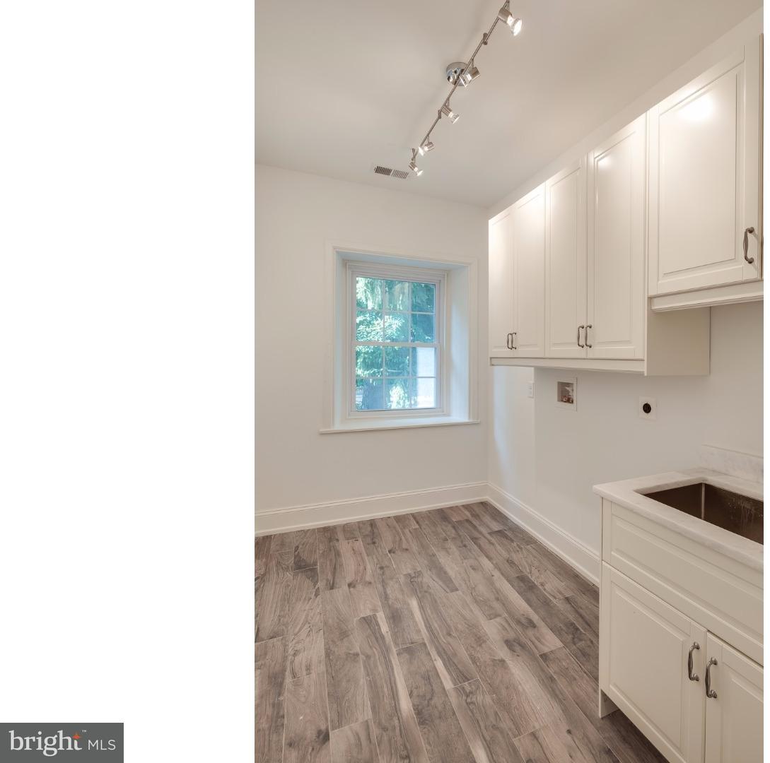 208 Ashwood Road Villanova, PA 19085 - Photo 16 of 24