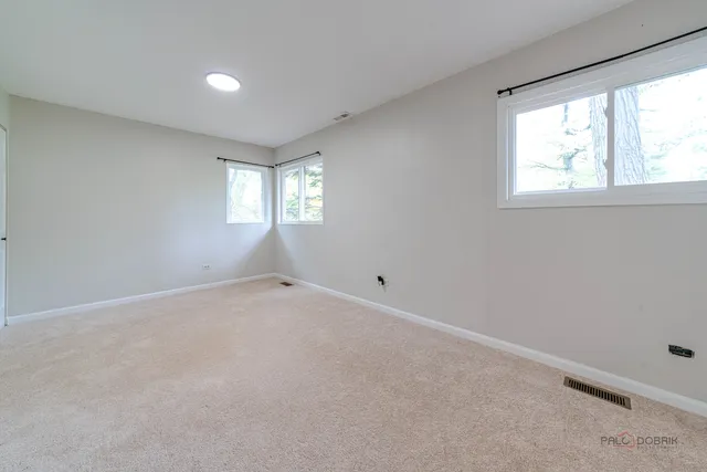 $399,000 | 1208 Quassey Avenue, Lake Bluff, IL 60044