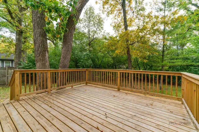 $399,000 | 1208 Quassey Avenue, Lake Bluff, IL 60044