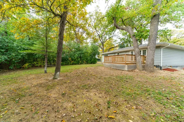 $399,000 | 1208 Quassey Avenue, Lake Bluff, IL 60044