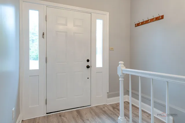 $399,000 | 1208 Quassey Avenue, Lake Bluff, IL 60044