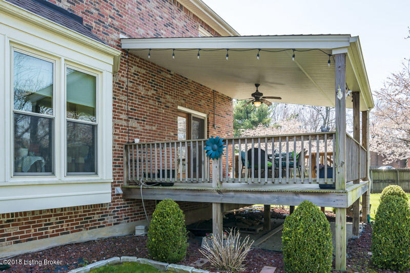 12807 Ridge Lock Court Prospect, KY 40059 - Photo 24 of 47 Covered back deck side view