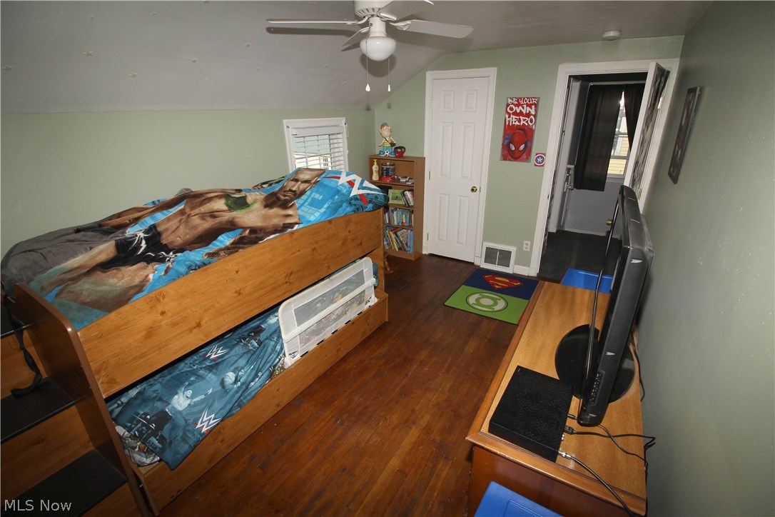 1016 West Riddle Avenue Ravenna, OH 44266 - Photo 19 of 23 Bedroom 2