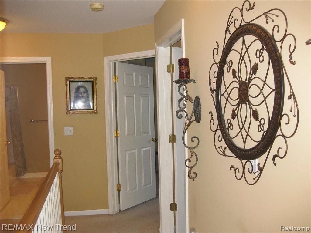 1561 Angela Road Walled Lake, MI 48390 - Photo 5 of 20 IMG_5300-1.JPG