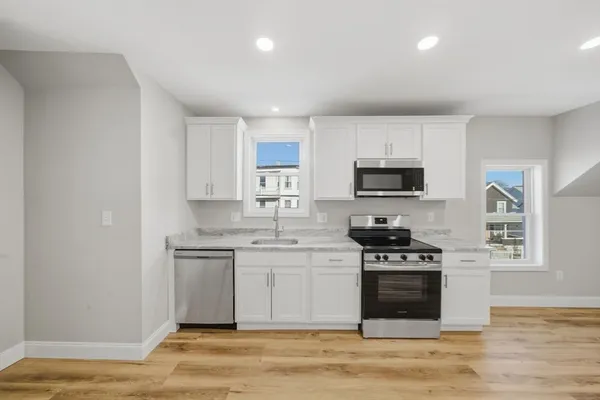 $3,800 | 1 Clough Street, Unit 1, Lynn, MA 01902