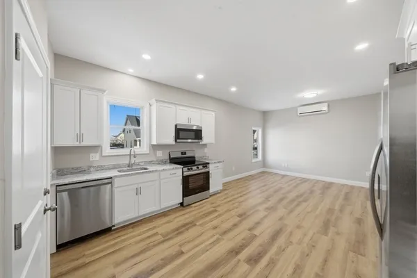 $3,800 | 1 Clough Street, Unit 1, Lynn, MA 01902