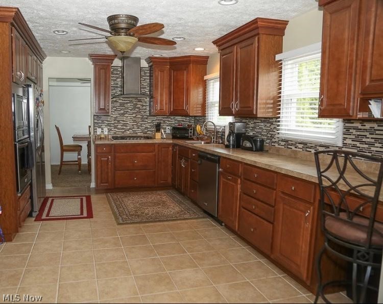 5909 Oak Point Road Lorain, OH 44053 - Photo 3 of 21 Gallery Image 3
