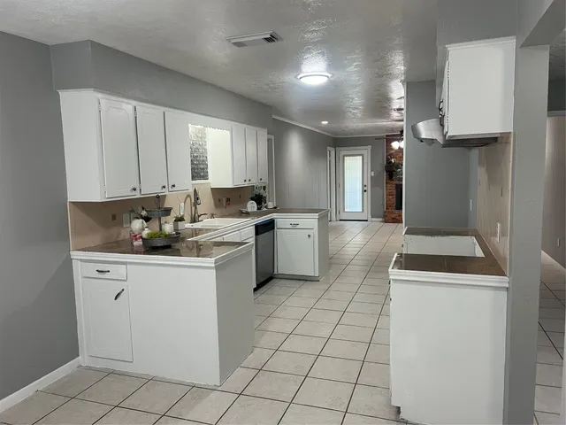 a view of a livingroom with a fireplace