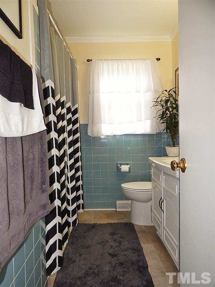 301 Pine Tree Road Oxford, NC 27565 - Photo 14 of 15 Gallery Image 14
