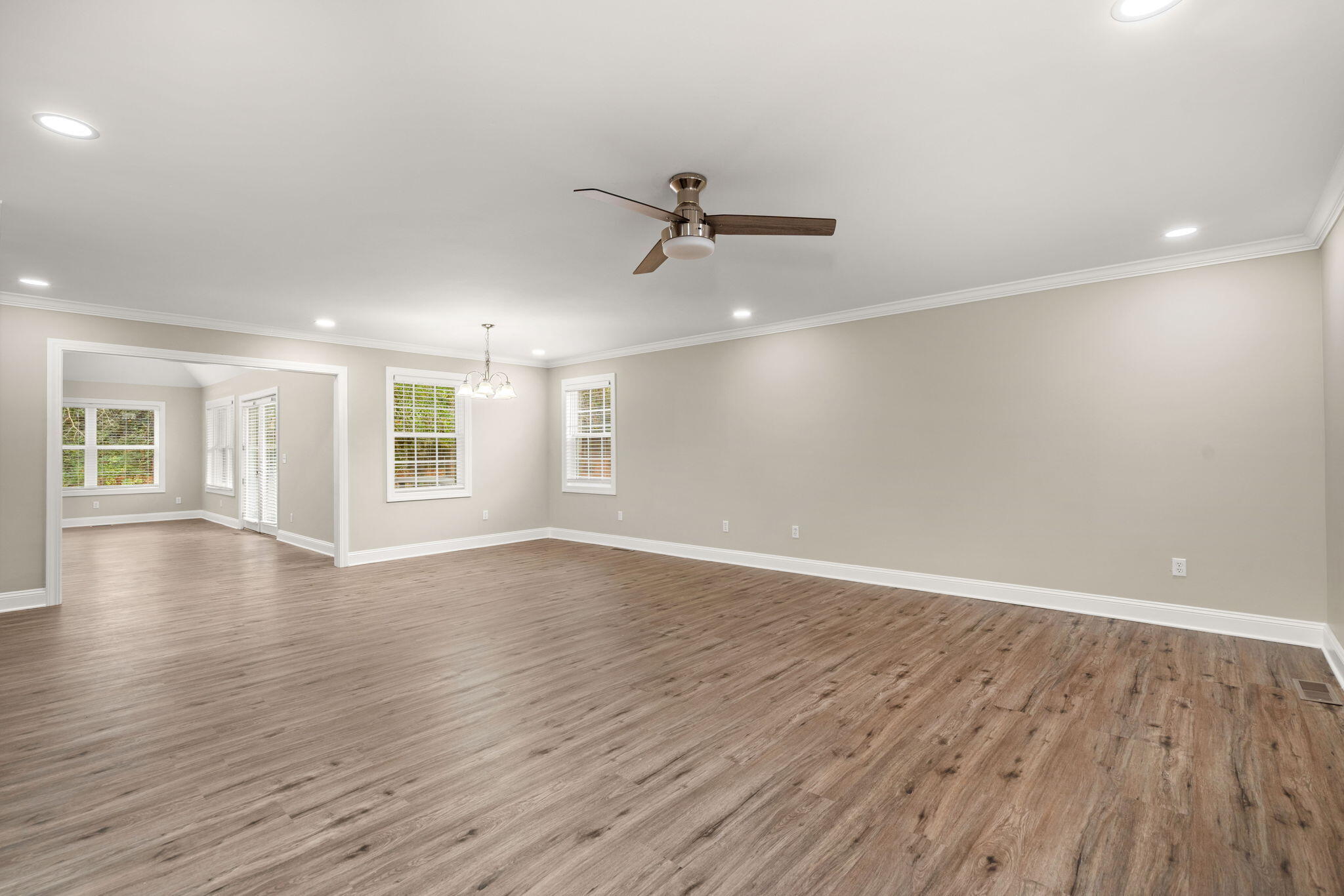 1425 Sunset Street Orangeburg, SC 29115 - Photo 5 of 41 5