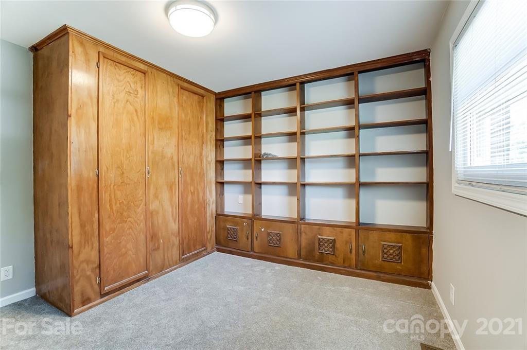 917 Oates Road Bessemer City, NC 28016 - Photo 15 of 29 Gallery Image 15