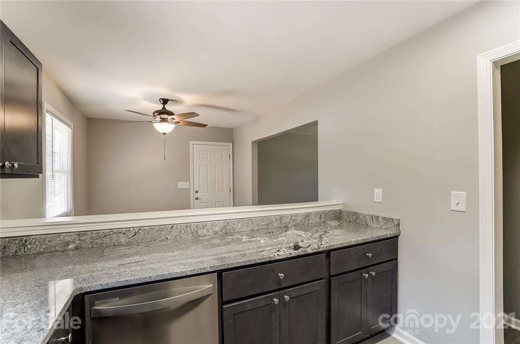 917 Oates Road Bessemer City, NC 28016 - Photo 10 of 29 Gallery Image 10