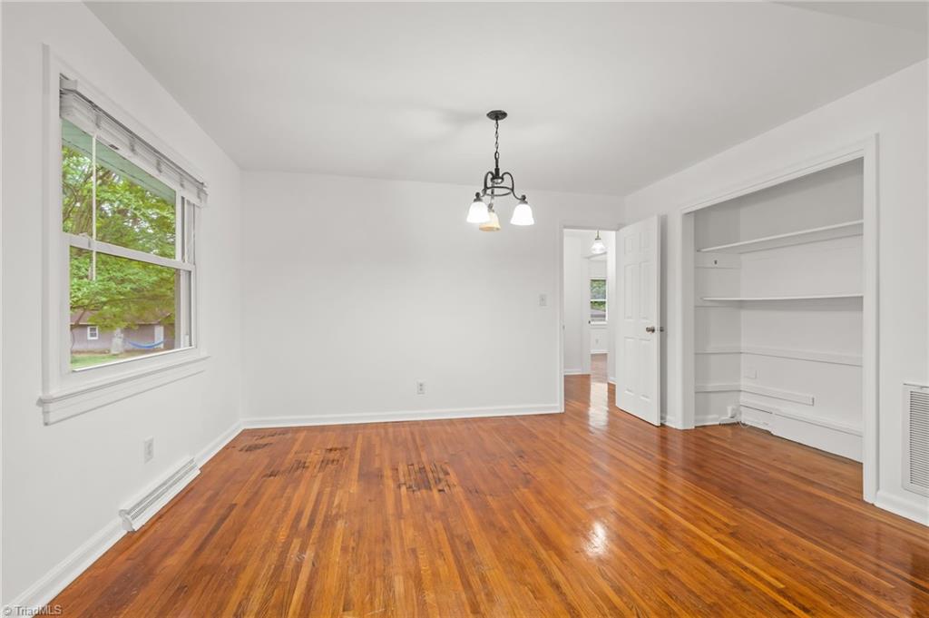 1410 Wiltshire Street High Point, NC 27265 - Photo 14 of 32