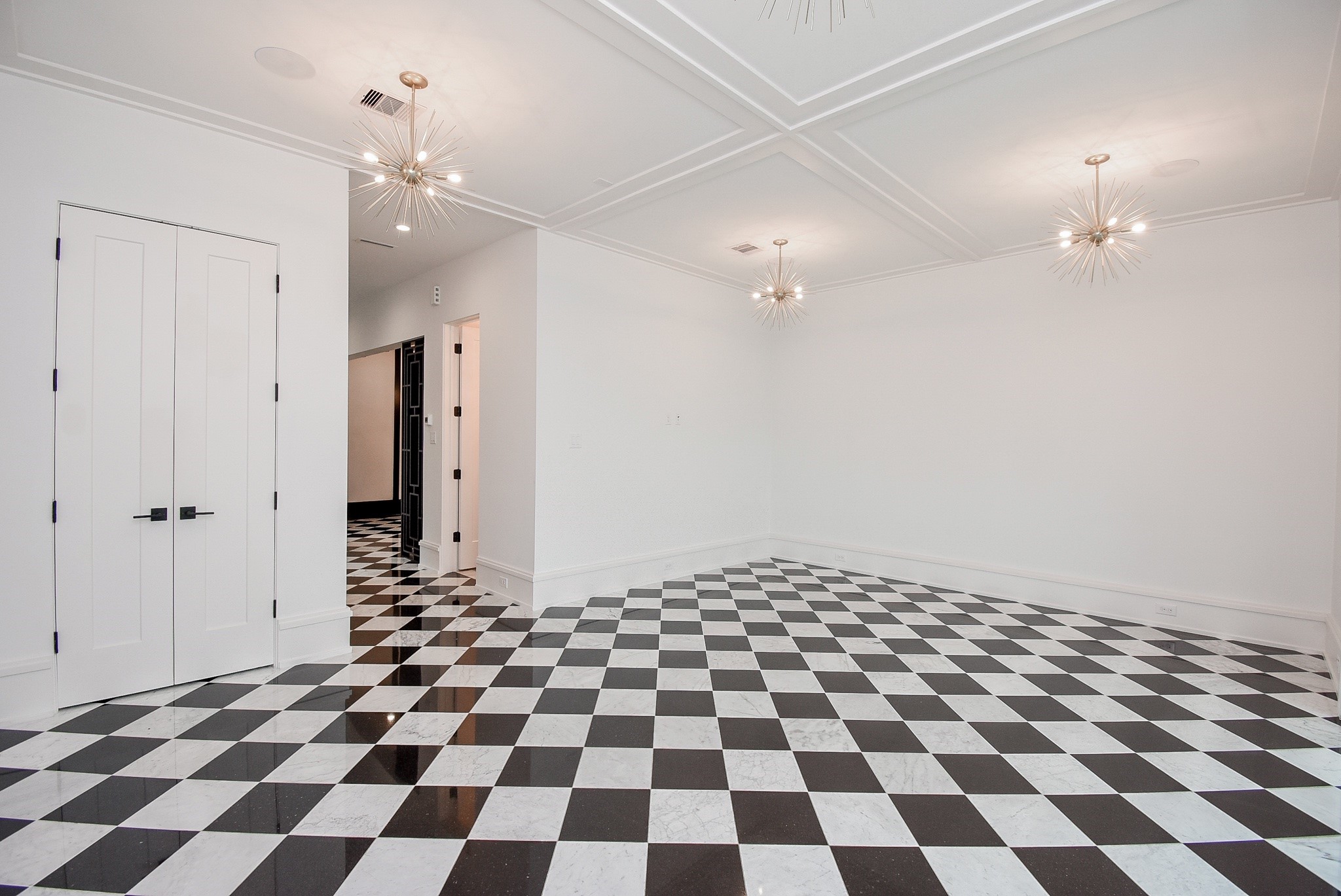 1107 Berthea Street, Unit B Houston, TX 77006 - Photo 8 of 50 a black and white checkered floor