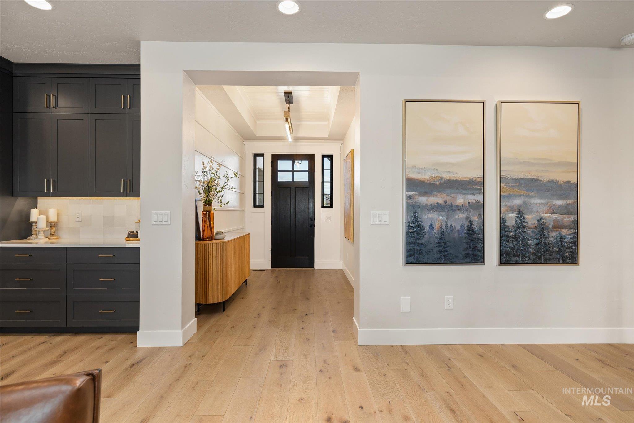14857 Elk Spg Street Caldwell, ID 83607 - Photo 9 of 40 Entryway featuring light wood-type flooring and recessed lighting