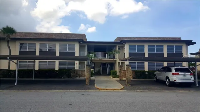 $1,200 | 4758 Jasper Drive, Unit 206, New Port Richey, FL 34652