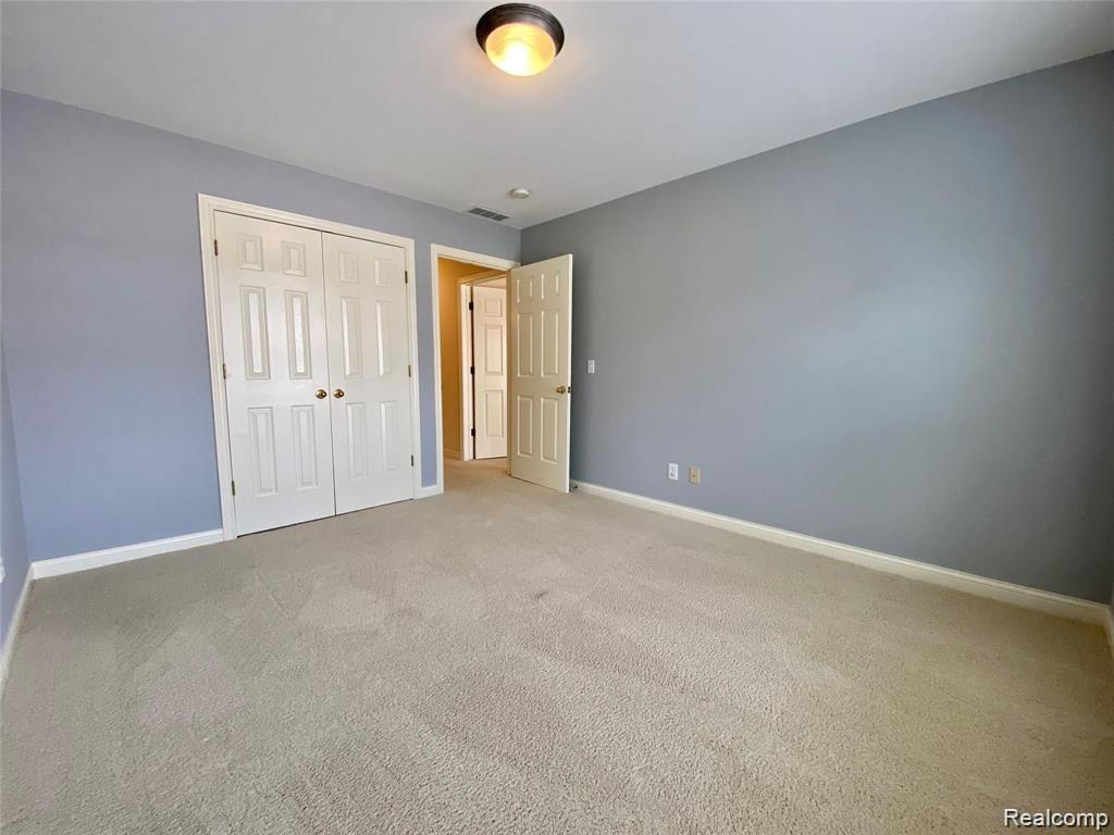 341 Village Way South Canton, MI 48188 - Photo 25 of 34