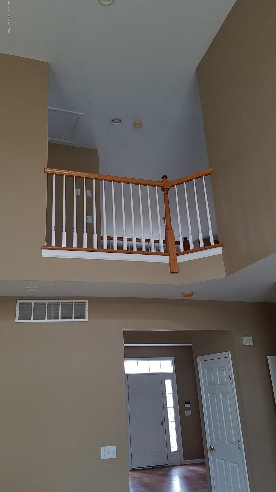 17 Savannah Road Jackson, NJ 08527 - Photo 11 of 37 20170401_110845