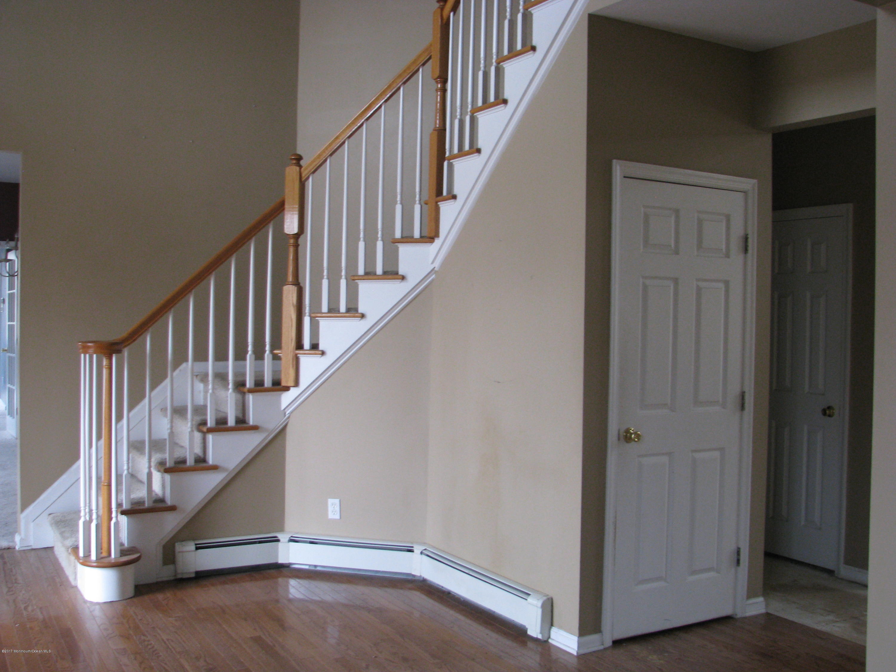 17 Savannah Road Jackson, NJ 08527 - Photo 10 of 37 IMG_5666