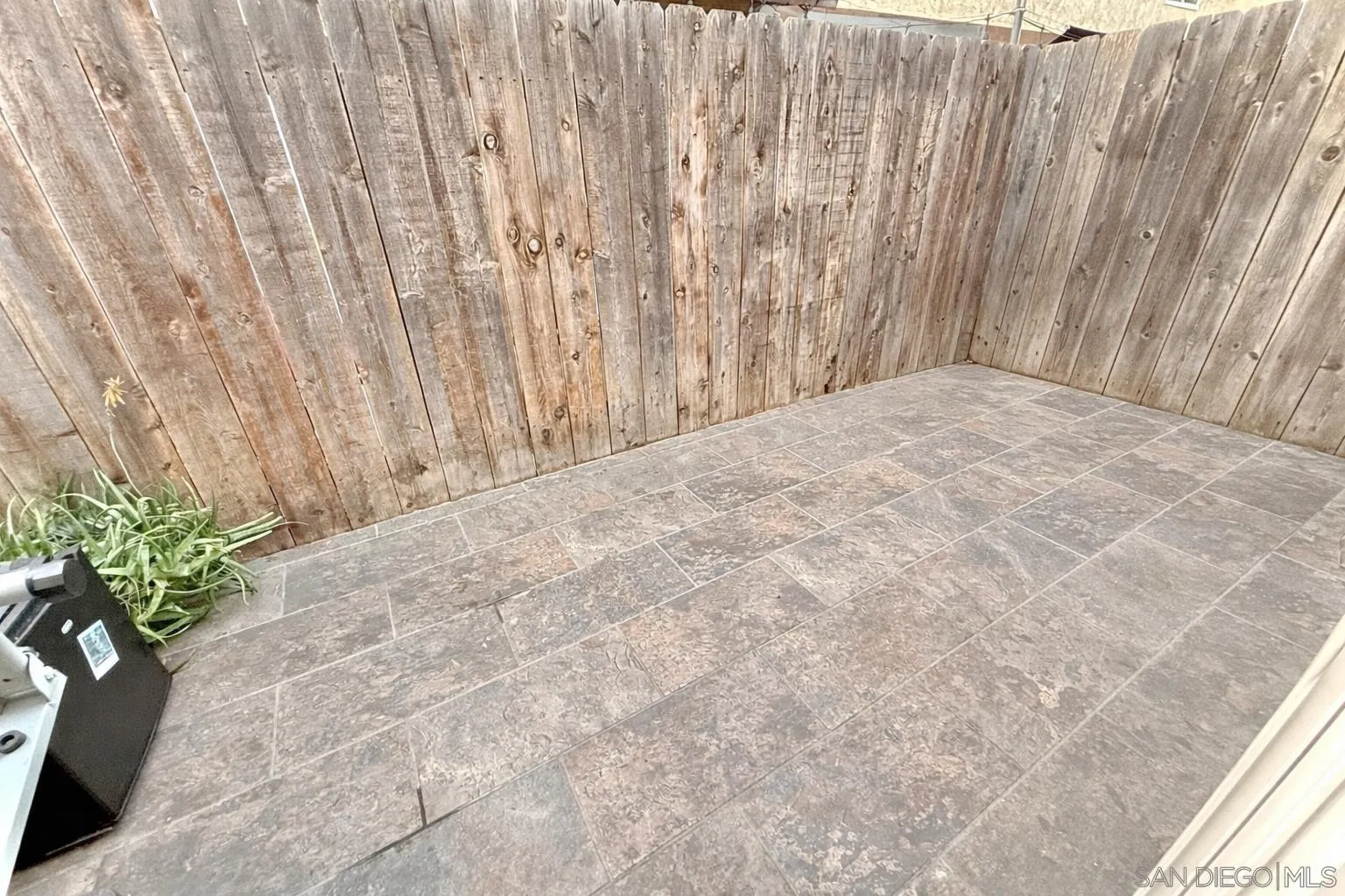 321 Sun Court El Cajon, CA 92021 - Photo 18 of 33 a view of wooden floor