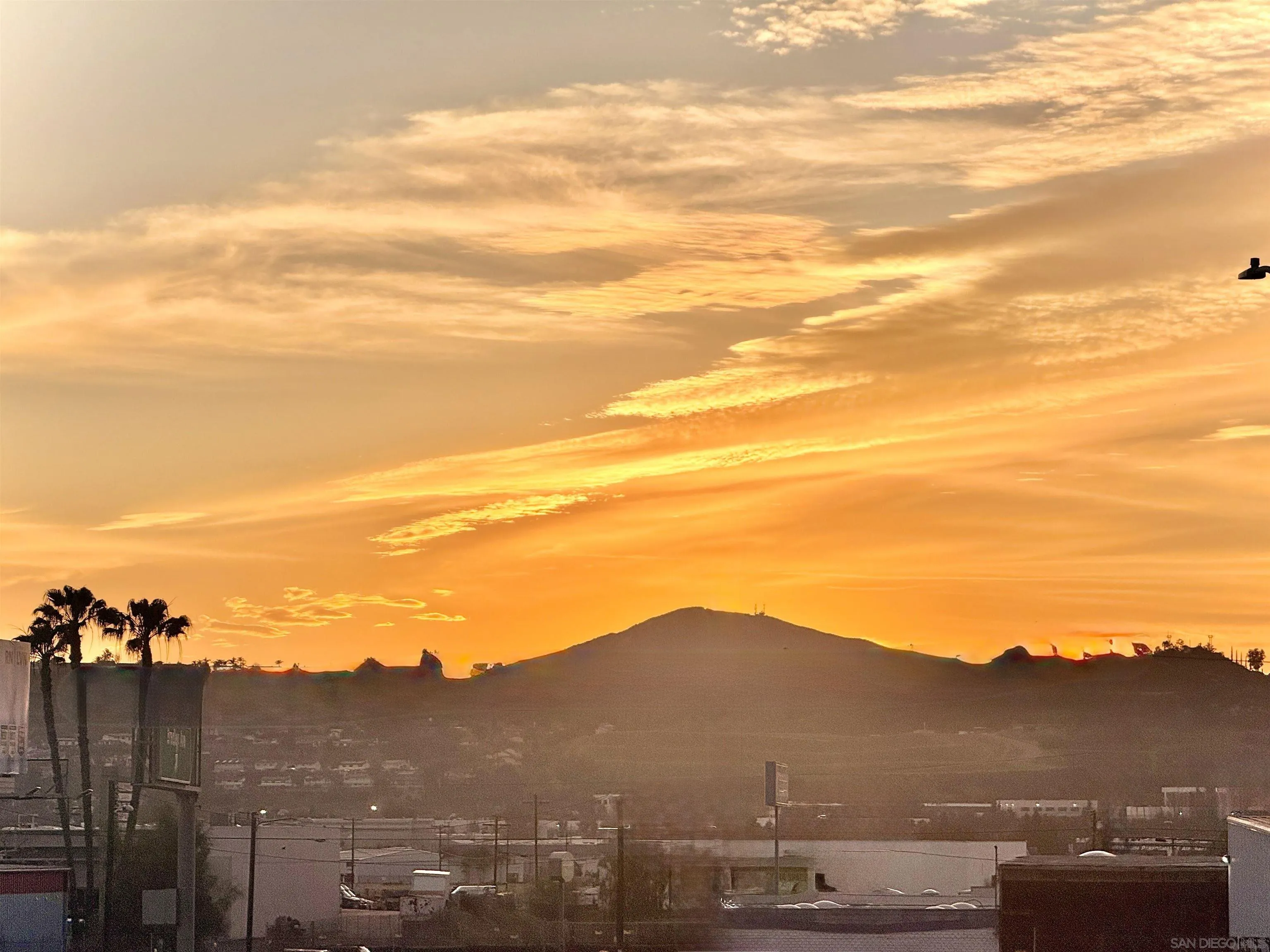 321 Sun Court El Cajon, CA 92021 - Photo 4 of 33 a view of a sky from the terrace