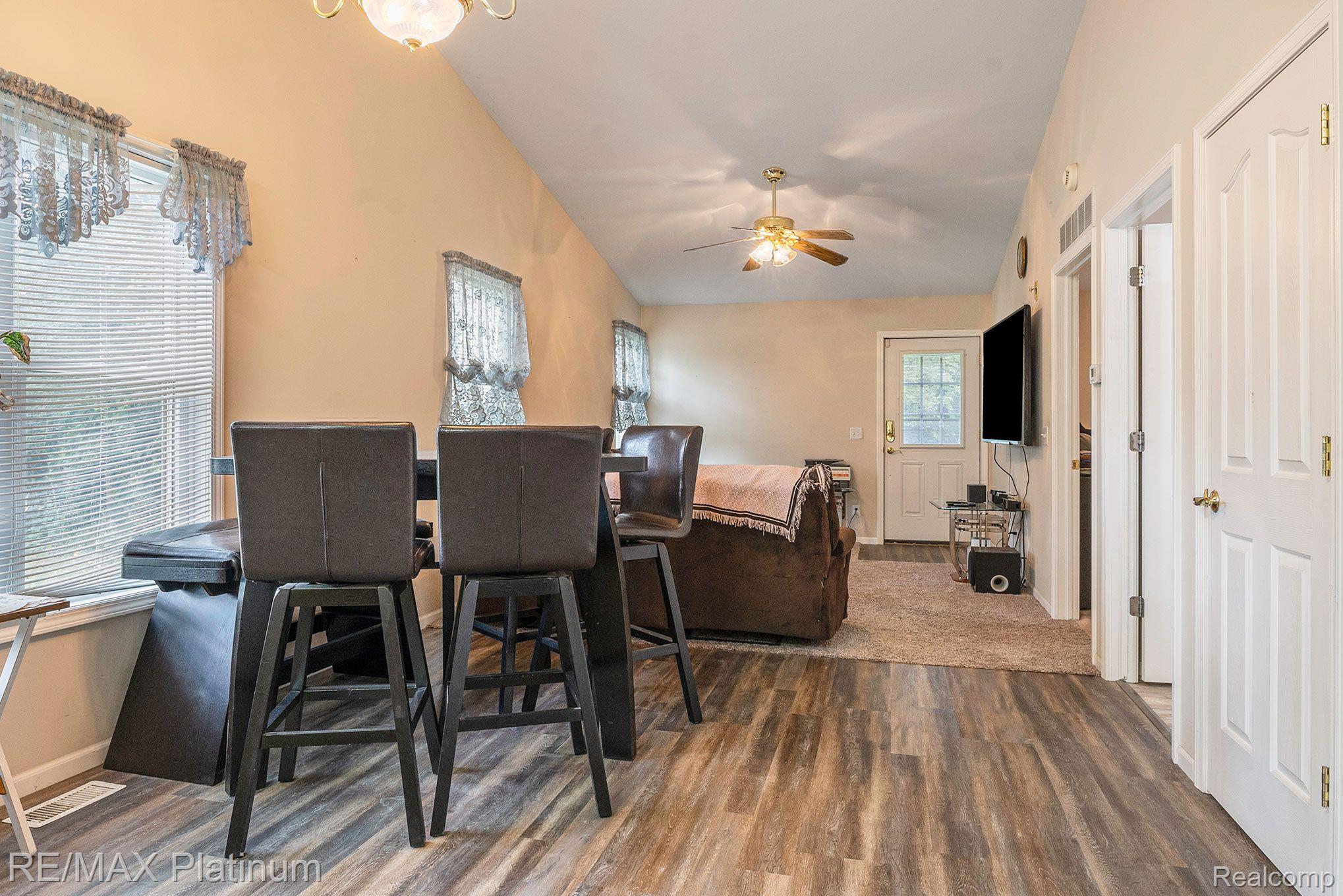 1264 Elms Road Flint, MI 48532 - Photo 18 of 46 Gallery Image 18