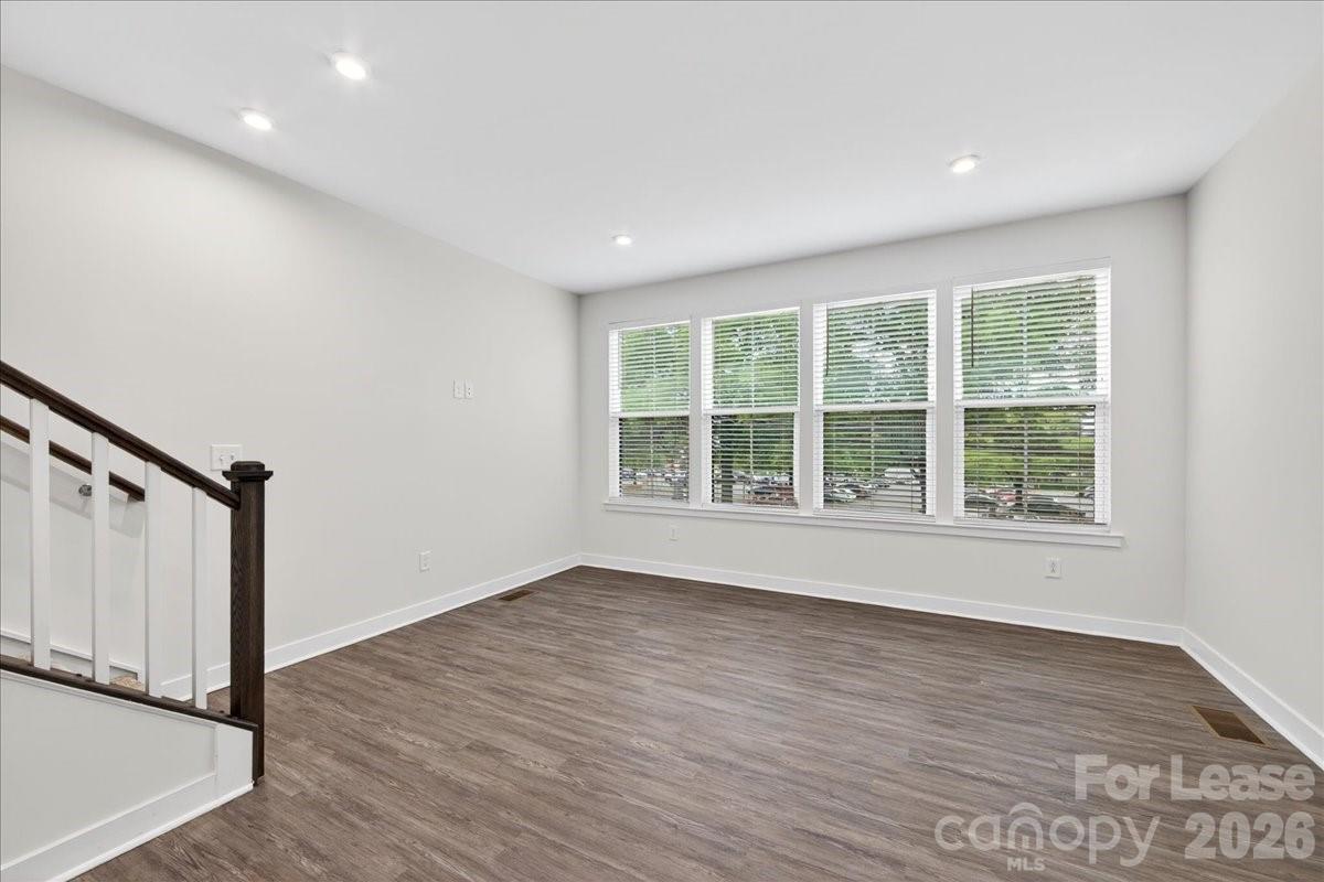 530 Billingsley Road Charlotte, NC 28211 - Photo 5 of 46