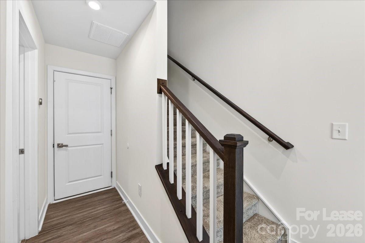 530 Billingsley Road Charlotte, NC 28211 - Photo 8 of 46