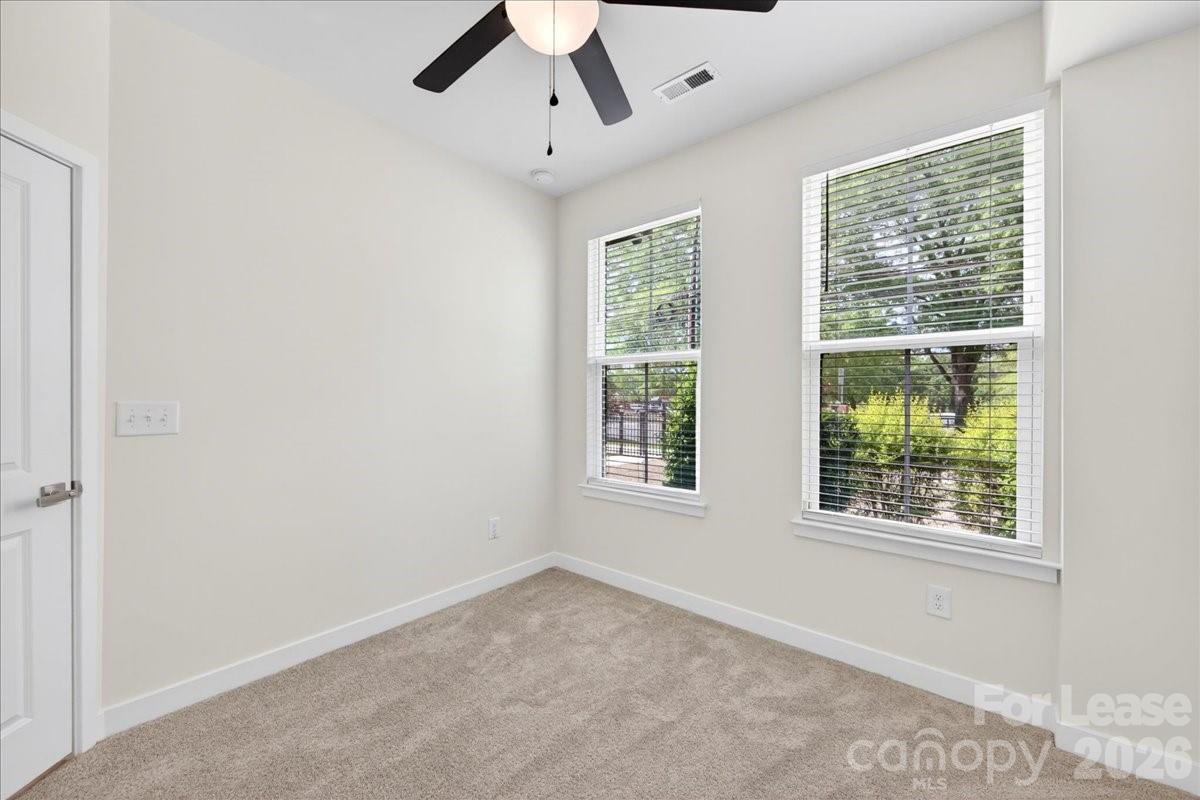 530 Billingsley Road Charlotte, NC 28211 - Photo 9 of 46