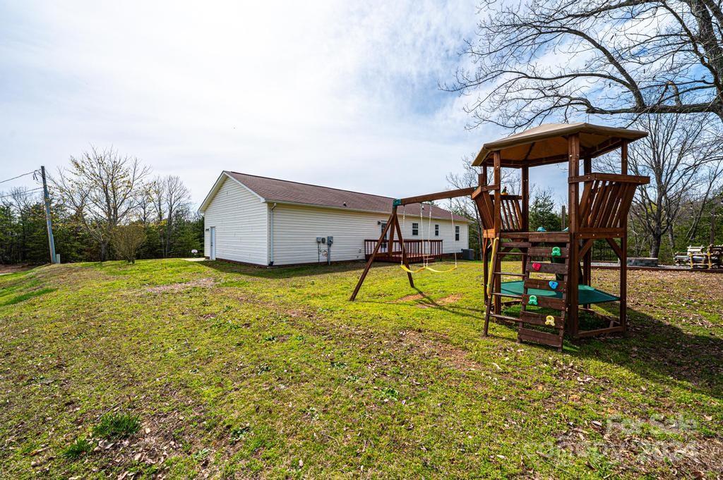 6455 Ridgeview Circle Granite Falls, NC 28630 - Photo 23 of 27 Gallery Image 23