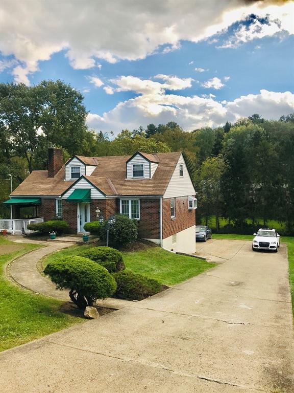230 Hays Road Pittsburgh, PA 15241 - Photo 3 of 25 Gallery Image 3