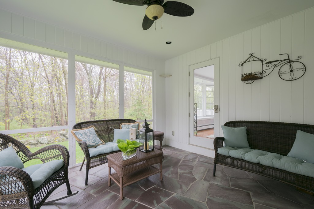 82 Bloomfield Street Lexington, MA 02421 - Photo 17 of 30