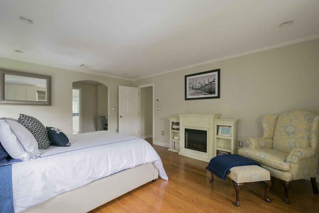 82 Bloomfield Street Lexington, MA 02421 - Photo 21 of 30