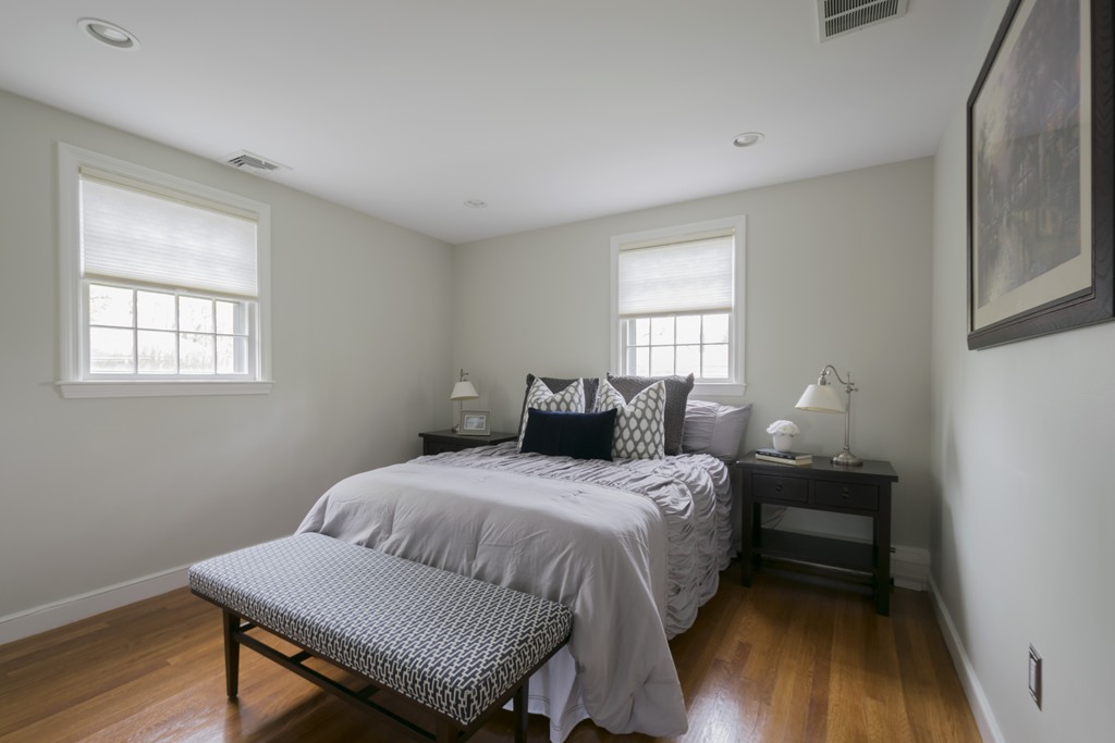 82 Bloomfield Street Lexington, MA 02421 - Photo 25 of 30