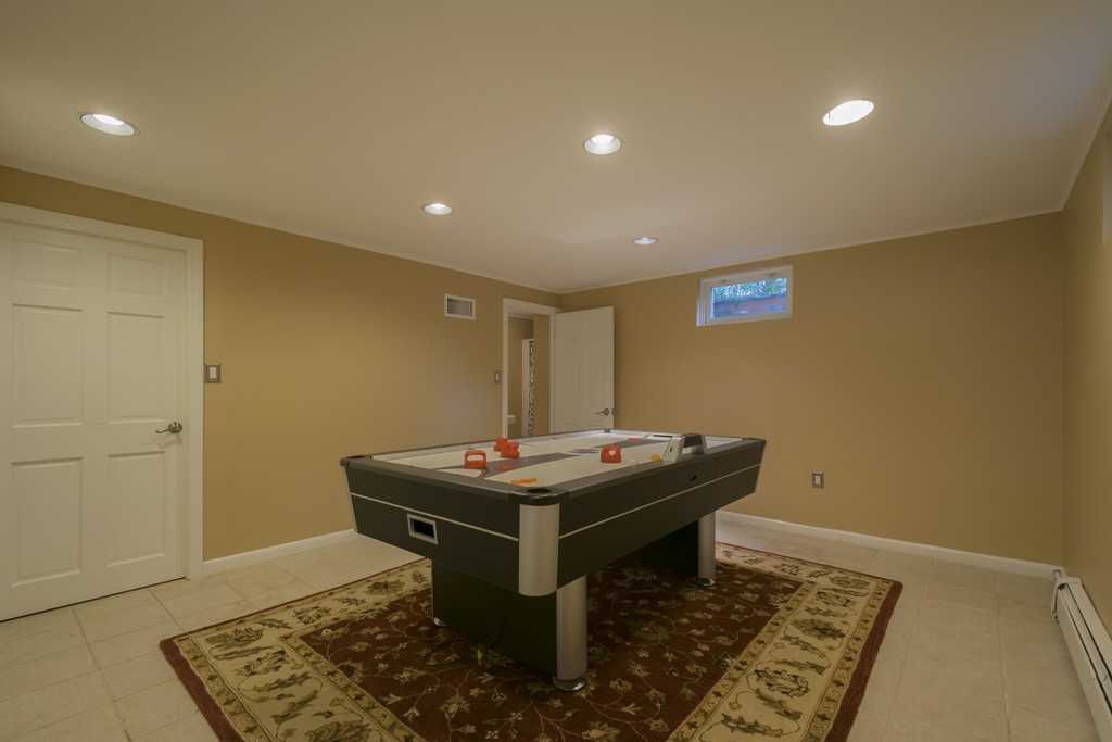 82 Bloomfield Street Lexington, MA 02421 - Photo 29 of 30