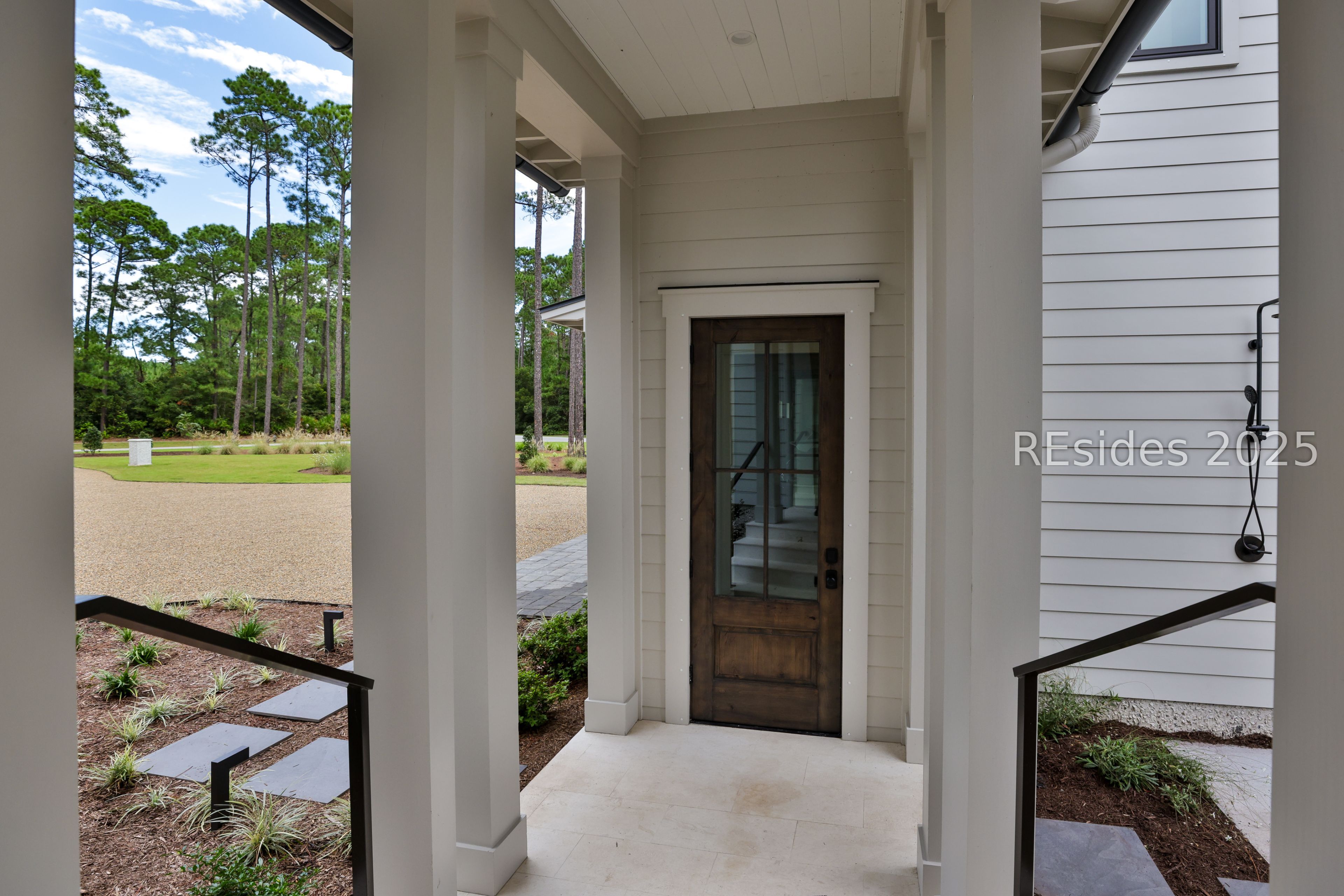 68 Gallavant Road Bluffton, SC 29910 - Photo 66 of 93 68 Gallavant Road - Owner Breezeway