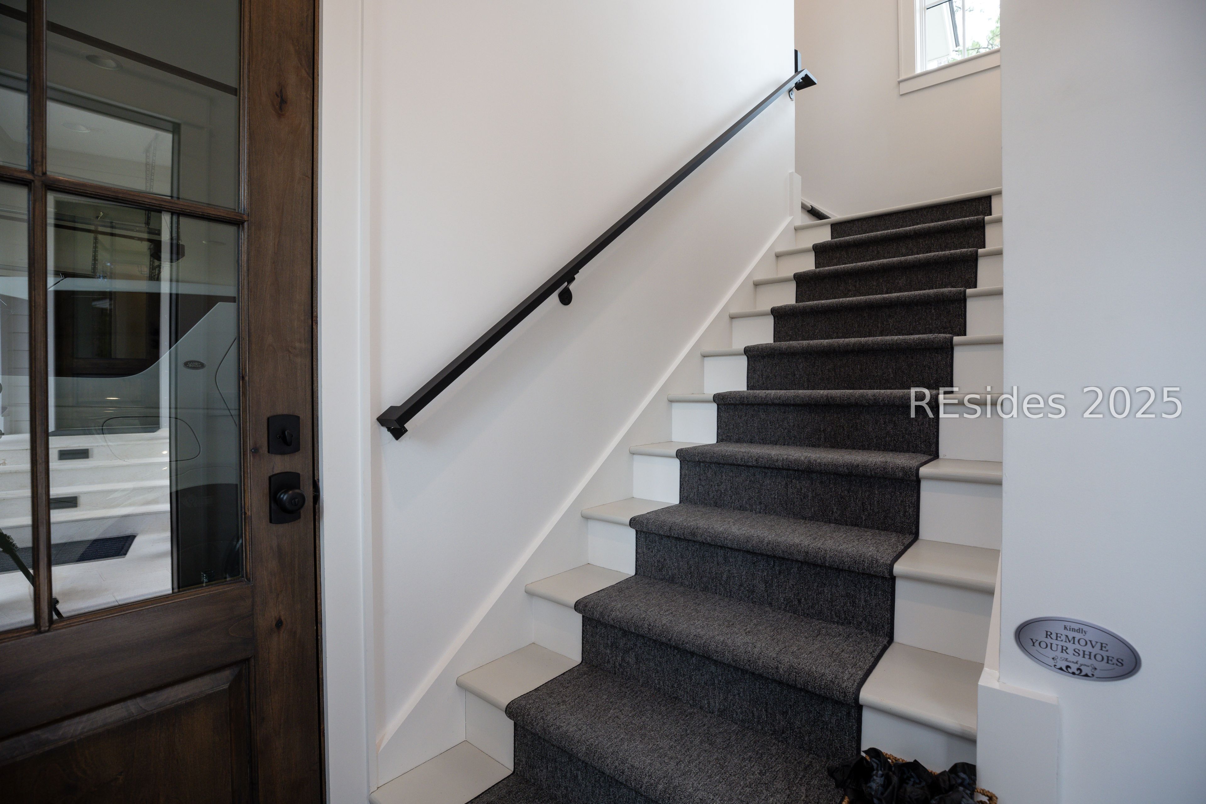 68 Gallavant Road Bluffton, SC 29910 - Photo 68 of 93 68 Gallavant Road - Apt Over Garage Staircase