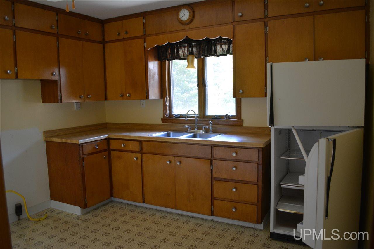 26105 Portage Entry Road Chassell, MI 49916 - Photo 3 of 24 Gallery Image 3