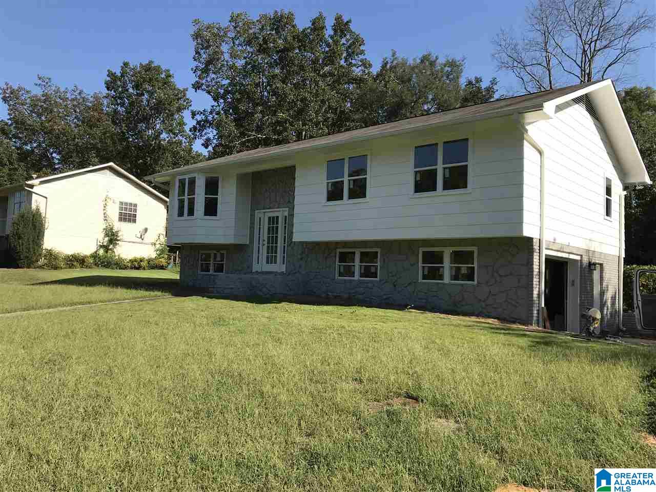 1713 Gardenridge Road Gardendale, AL 35071 - Photo 1 of 15