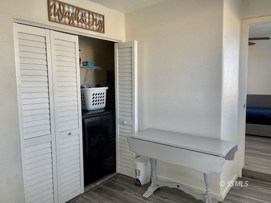 248 North Warner Street Ridgecrest, CA 93555 - Photo 17 of 21 a view of an entryway