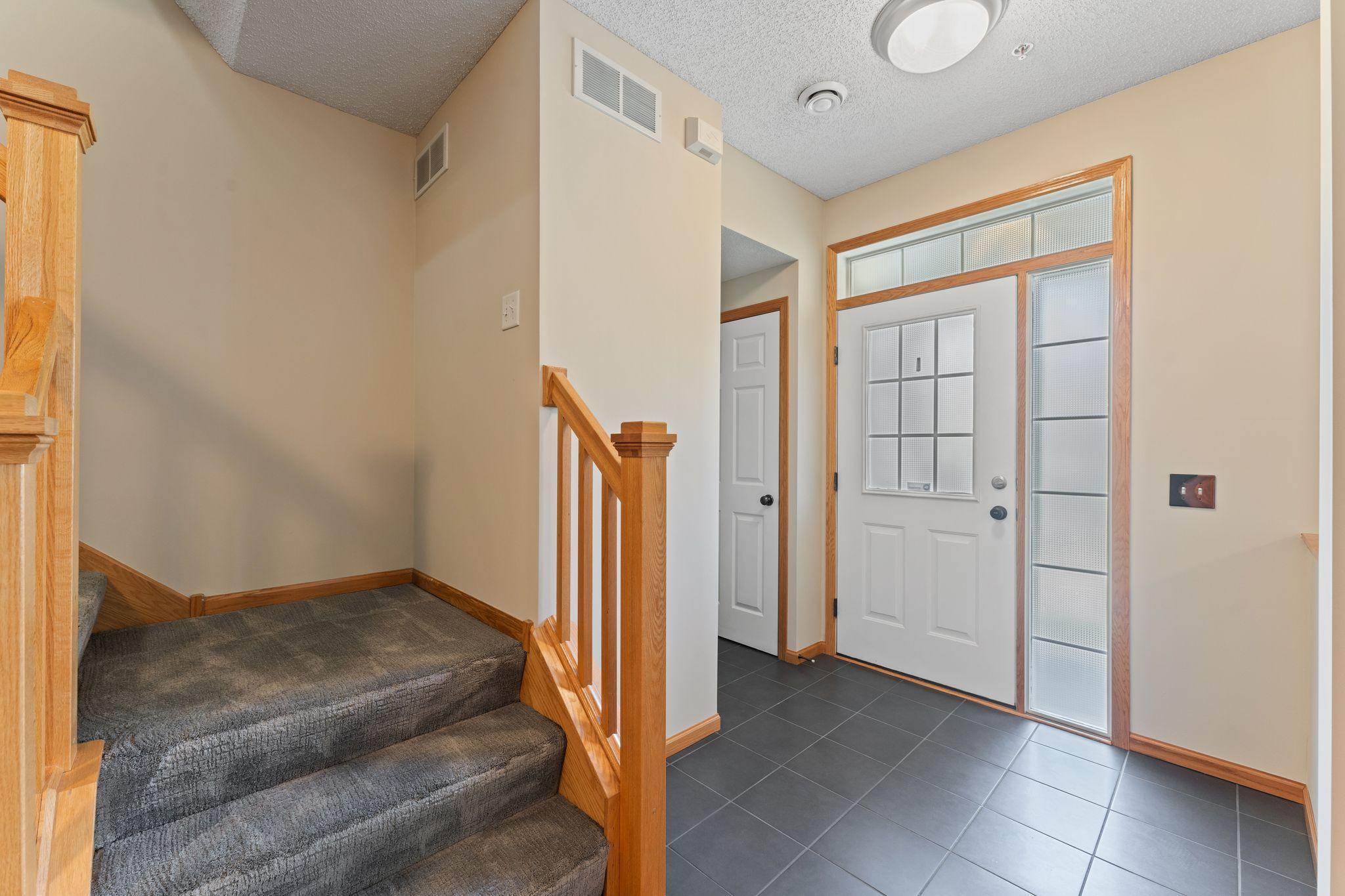 14537 Florissant Path, Unit 1030 Apple Valley, MN 55124 - Photo 15 of 42
