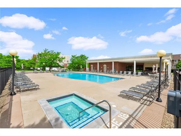 $299,000 | 14537 Florissant Path, Unit 1030, Apple Valley, MN 55124