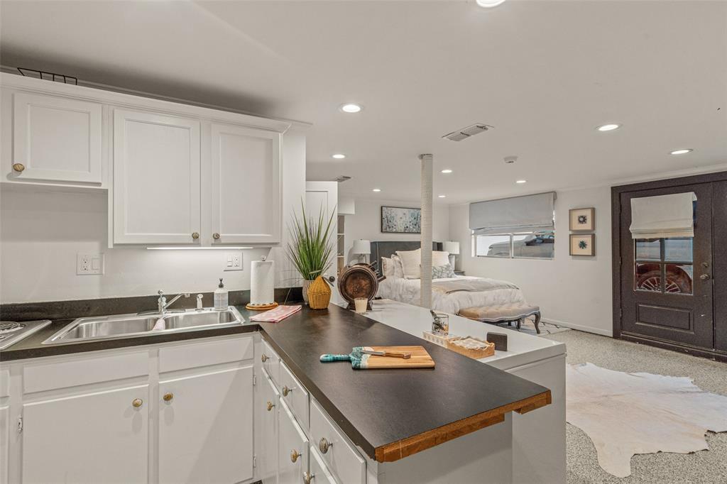 5849 Merrymount Road Westover Hills, TX 76107 - Photo 40 of 40 Gallery Image 40
